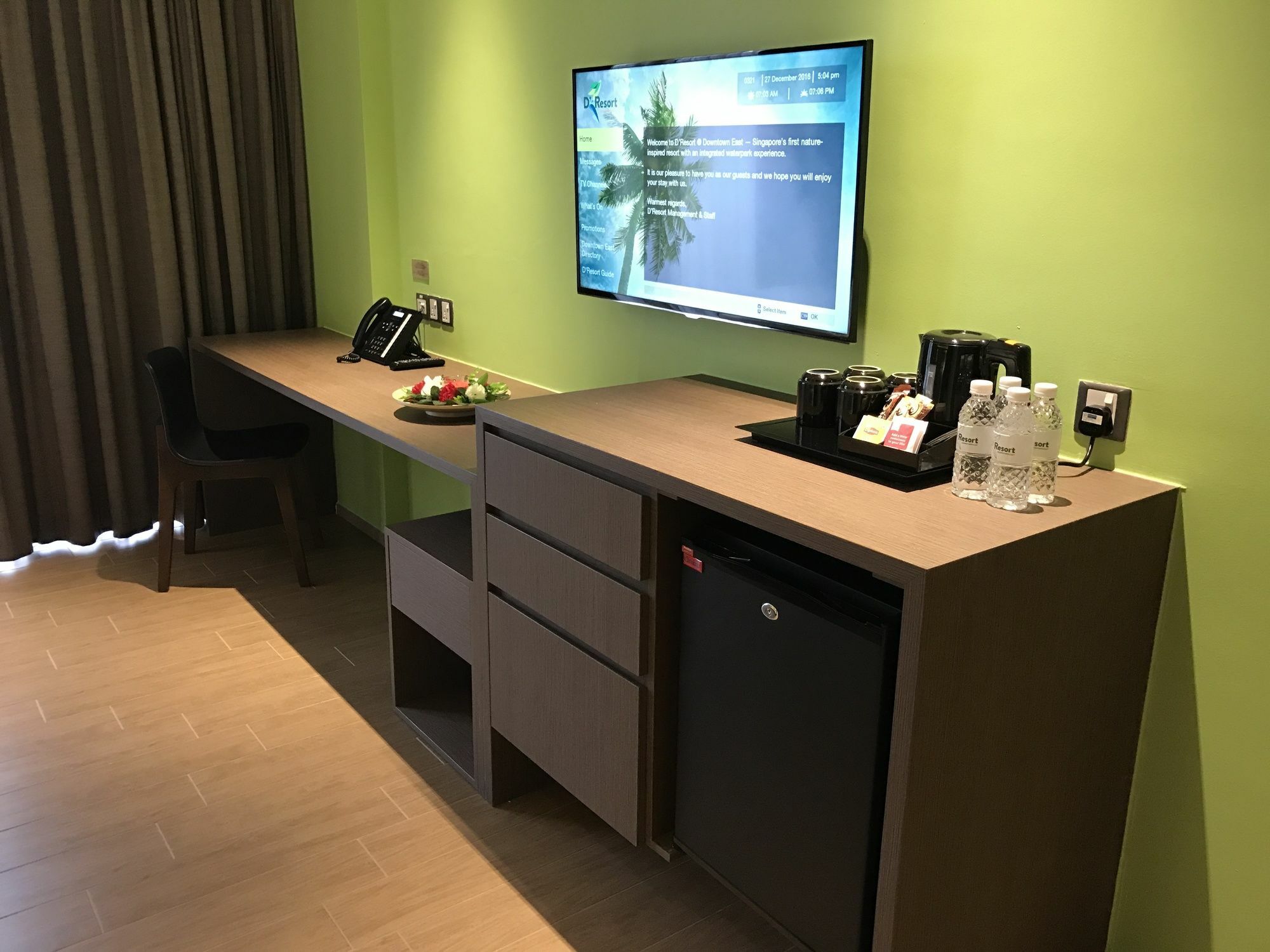 D'resort @ Downtown East Khu nghỉ mát 4*