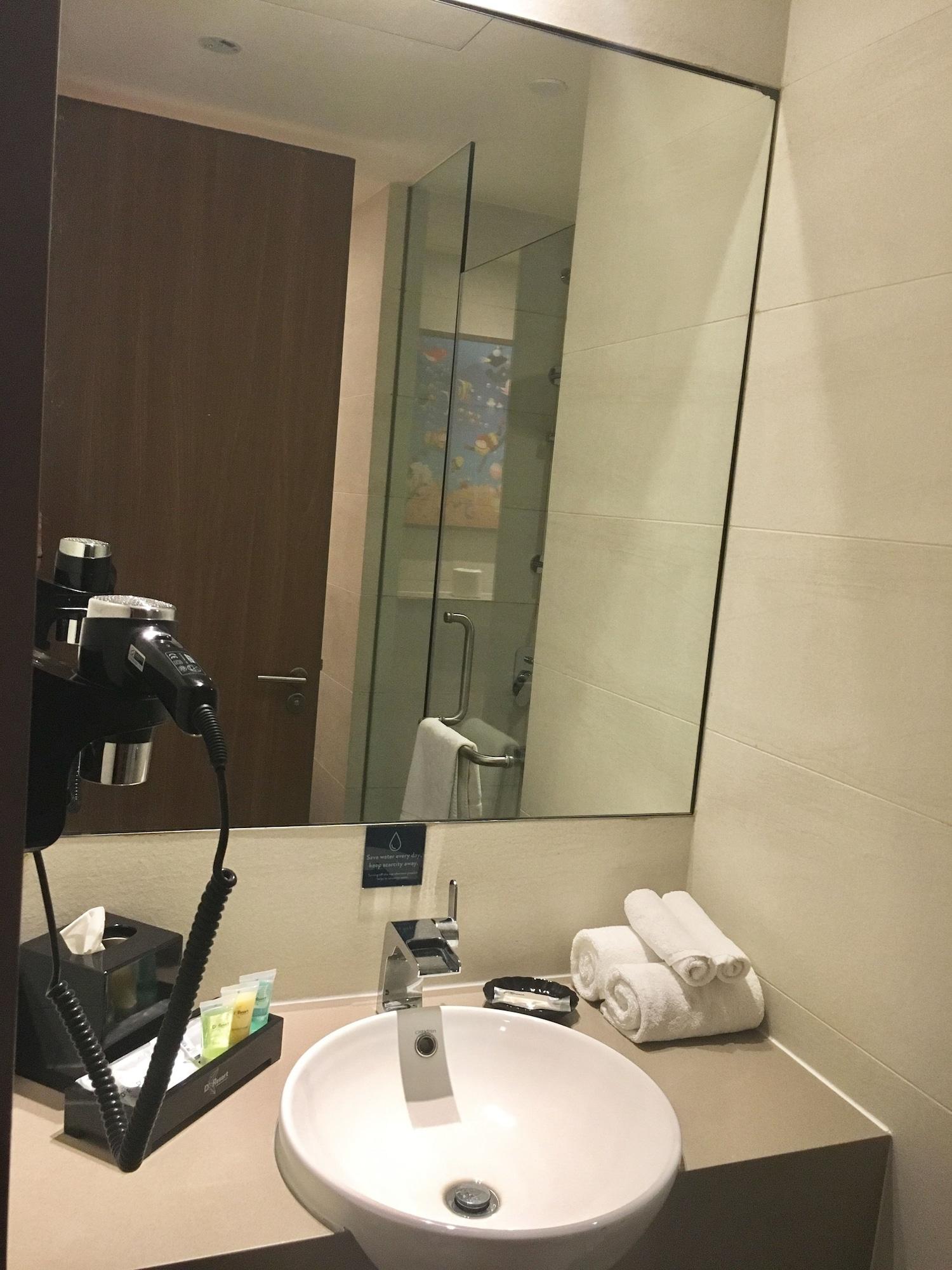 Tempat peranginan D'resort @ Downtown East 4*